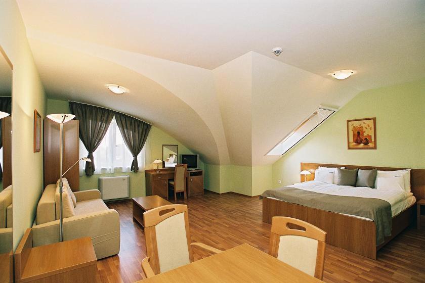 Panorama Wellness Apartman Hotel Hajdúszoboszló Pokoj fotografie