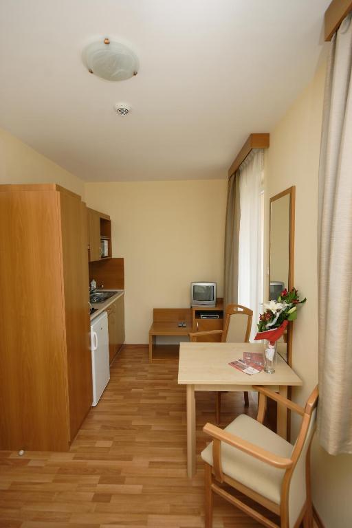 Panorama Wellness Apartman Hotel Hajdúszoboszló Pokoj fotografie
